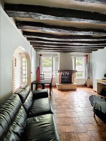 A vendre Maison, Dreux 4 pièces 3 chambres 70 m2 , proche commerces et écoles avec garage fermé et cour privative