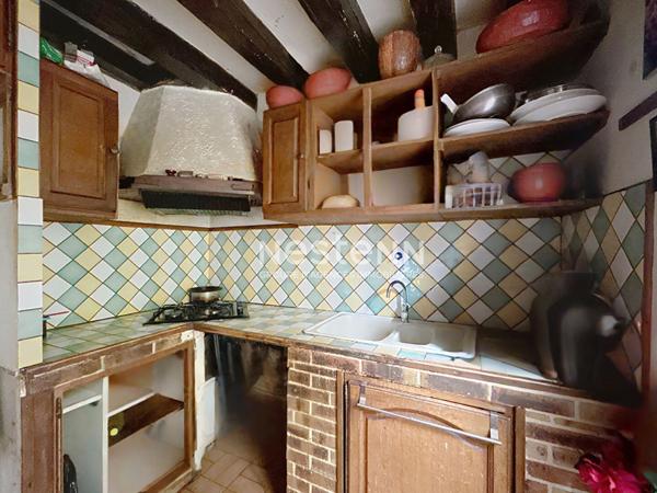 A vendre Maison, Dreux 4 pièces 3 chambres 70 m2 , proche commerces et écoles avec garage fermé et cour privative