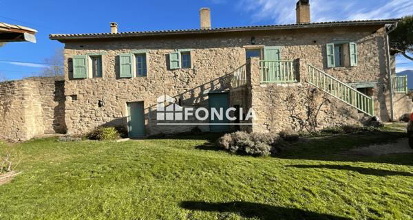 À vendre Maison 6 pièces 163.73 m² - Aiglun 04510