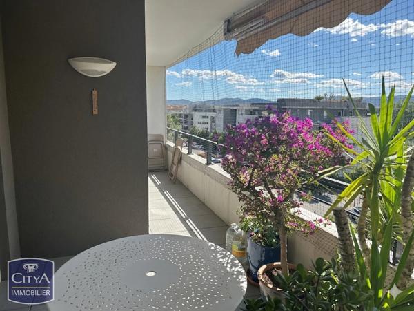 Appartement à vendre 3 pièces 61.57m² Fréjus (83600)