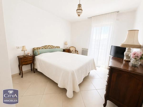 Appartement à vendre 3 pièces 61.57m² Fréjus (83600)