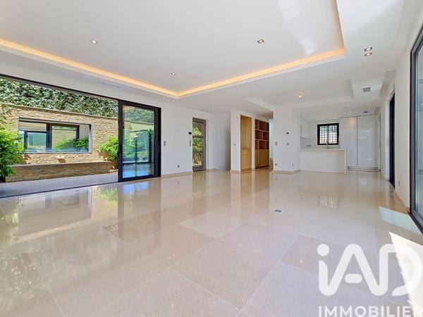 Maison à vendre 4 pièces 130 m² Sainte-Maxime