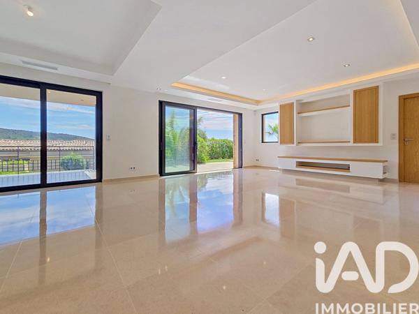 Maison à vendre 4 pièces 130 m² Sainte-Maxime