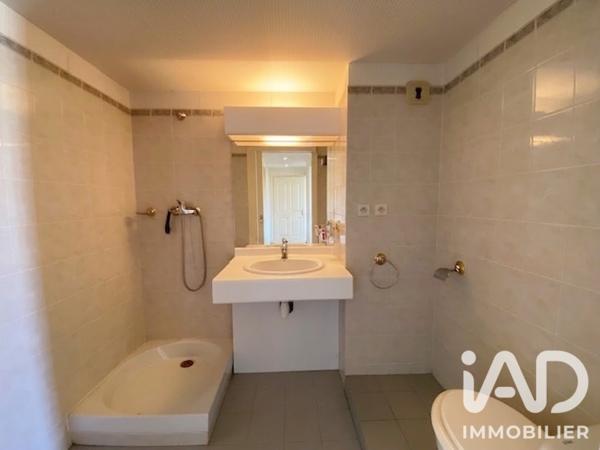 Appartement à vendre 4 pièces 98,48 m² Fréjus