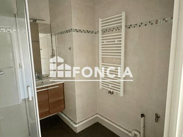 Location Appartement 2 pièces 49 m² - 6 QUATER ALLEE GASTON BACHELARD Paris 75014