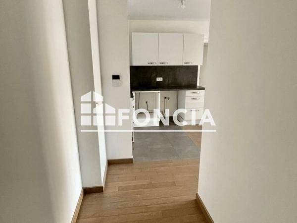 Location Appartement 2 pièces 49 m² - 6 QUATER ALLEE GASTON BACHELARD Paris 75014
