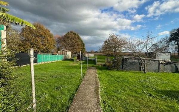 Maison à vendre    3 pièces • 65 m2 Saint-Joachim