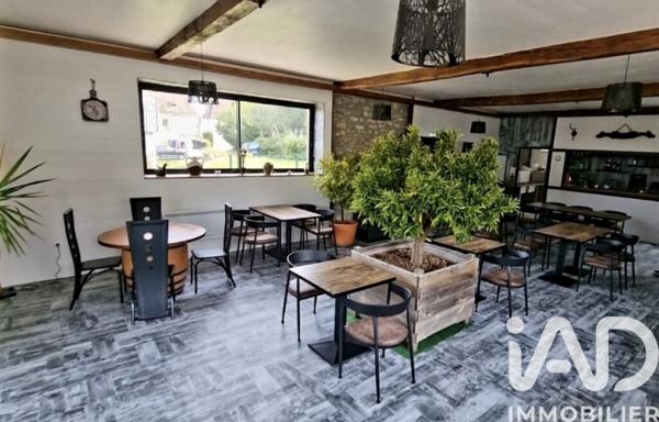Chambres d’hôtes, Gîtes​ à vendre 806 m² Saint-Chamarand