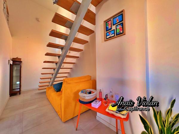 Maison d'architecte avec 3 chambres, terrasse, très belles prestations à vendre à Mauguio (34130)