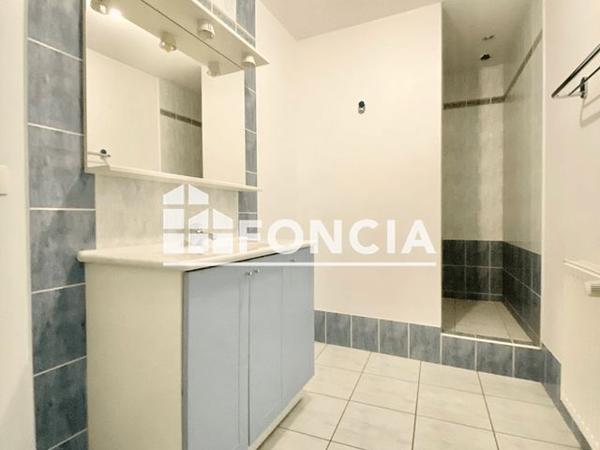 Location Appartement 5 pièces 110.91 m² - 5 PLACE ST MARTIN Remilly 57580