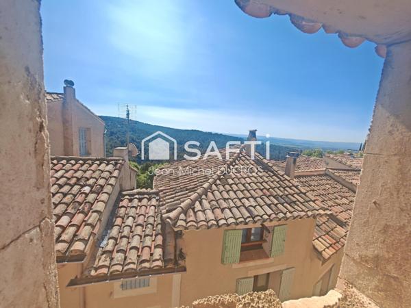 Maison provençale en intramuros du BARROUX