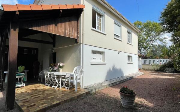 Maison à vendre    4 pièces •  Niort