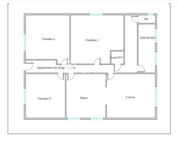Grande maison de 284m2 à rénovée divisée en 3 appartements avec dépendances de 478m2 environ