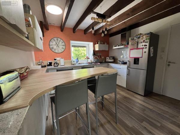 Maison à vendre à Châteaugiron en Ille-et-Vilaine (35410), ref : VM2419-35018