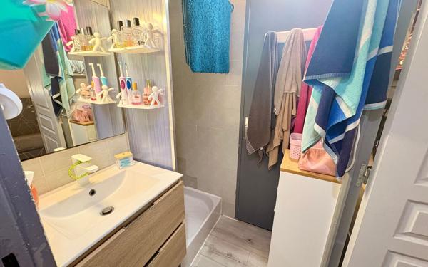 Appartement à louer    1 pièce • 21,39 m2 Narbonne