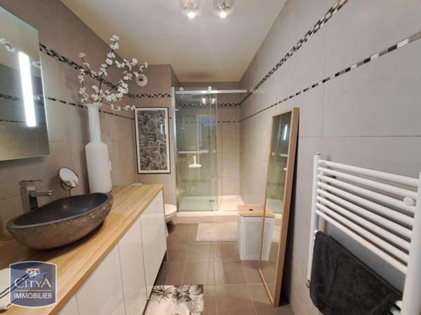 Appartement à louer 2 pièces 40.61m²