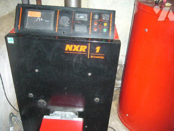 MAISON INDIVIDUELLE, JARDIN et GARAGE LAPALISSE CENTRE