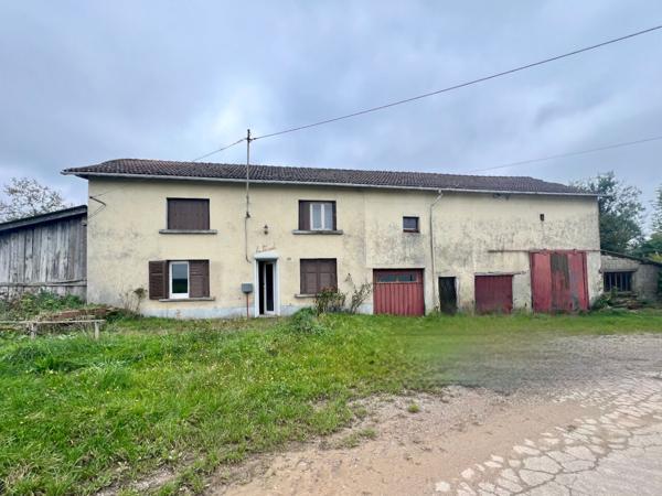 Corps de ferme à rénover sur plus d'un hectare de terrain