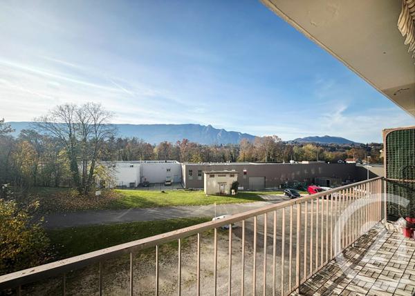 Appartement T3 à vendre  3 pièces - 67,14 m2 DRUMETTAZ CLARAFOND - 73