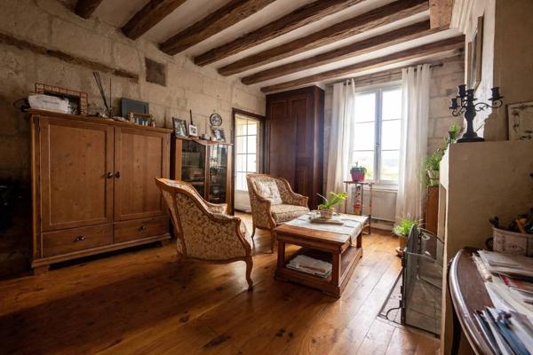 Maison de charme rénovée avec jardin intimiste