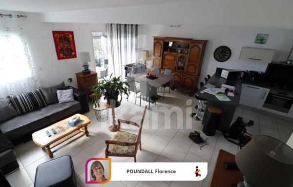 St Uze : villa T4 avec 550 m2 terrain et garage double