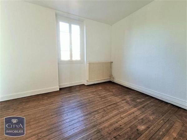 Appartement à louer 3 pièces 97.38m² Gueux (51390)