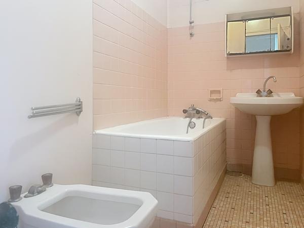 Maison
         8 pièces
        - 190 m² 93 000 € *