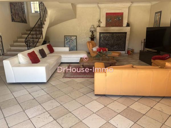 Maison à vendre 10 pièces de 212 m²