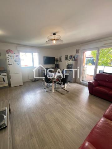 Beau et fonctionnel T4 avec terrasse et box électrifié