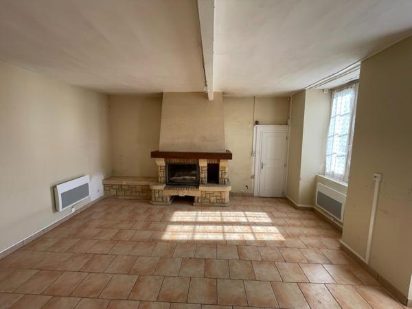 Maison à NOYEN-SUR-SARTHE, 72430 - 4 pièces 111m²