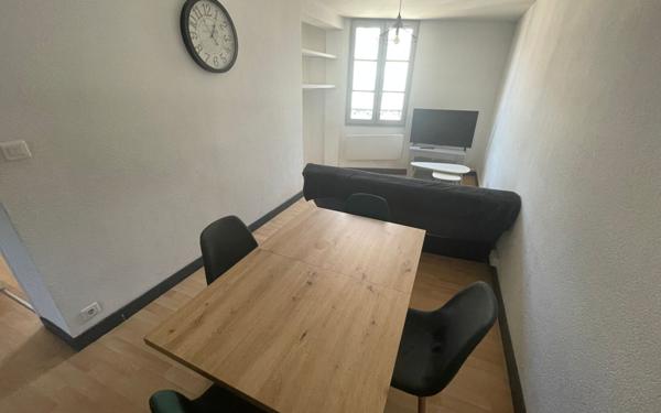 Appartement à louer    2 pièces • 43 m2 Limoges
