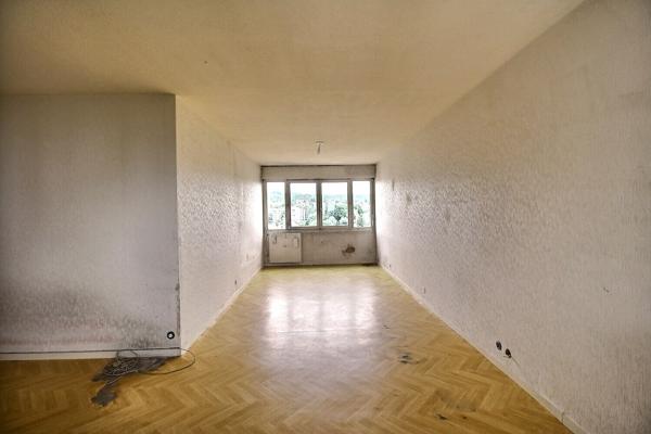 Appartement  de type 4 pièces représentant 85 m2 avec parking couvert