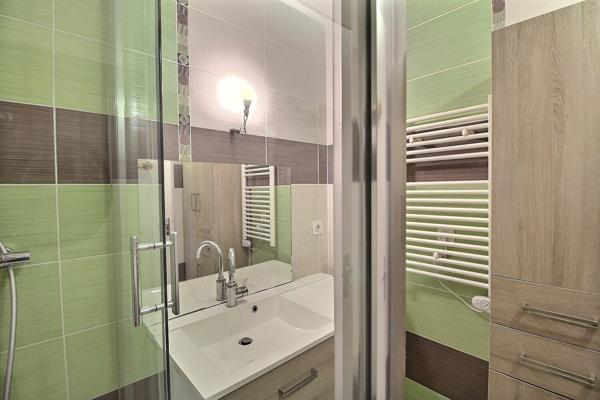 Appartement  de type 4 pièces représentant 85 m2 avec parking couvert