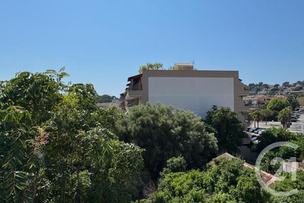 Appartement T3 à vendre  3 pièces - 64,15 m2 CAVALAIRE SUR MER - 83