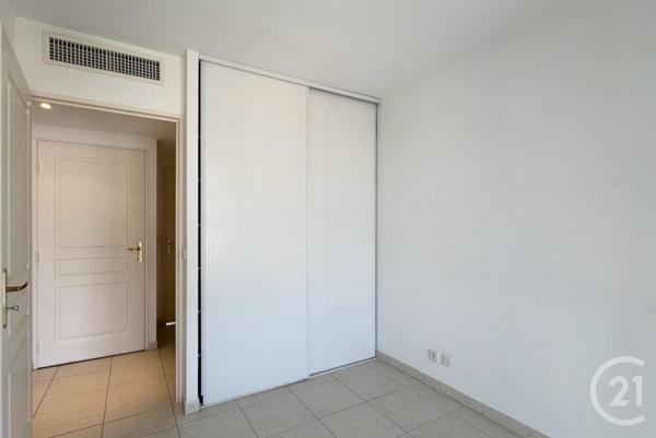 Appartement T3 à vendre  3 pièces - 64,15 m2 CAVALAIRE SUR MER - 83