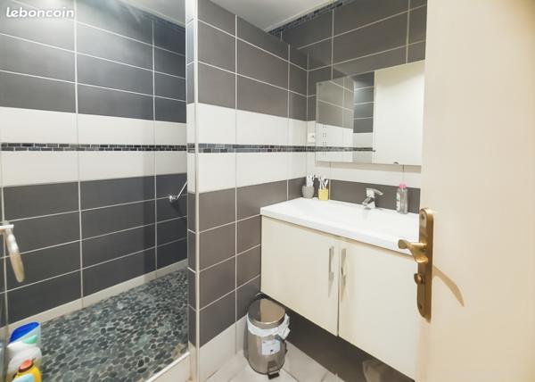 Appartement Rognac 4 pièce(s) 78 m2