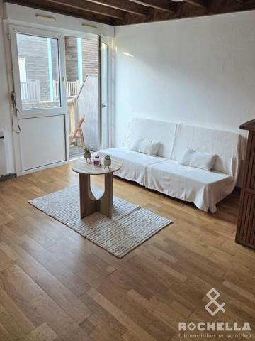 Duplex avec balcon et stationnements aux Minimes