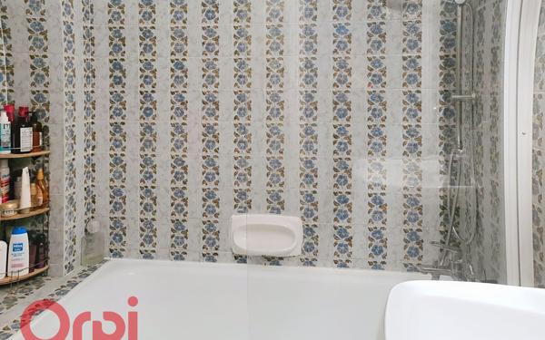 Appartement à vendre    3 pièces • 69 m2 Ollioules