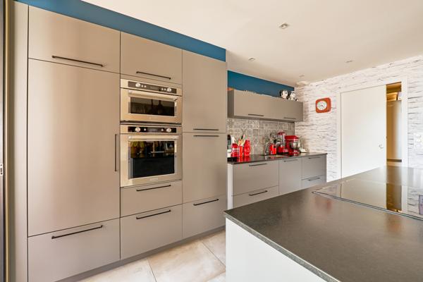 Rare: "Le Cipriani", T3, garage triple.