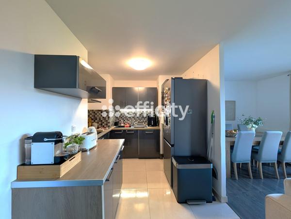 Appartement 3 pièces - 65 m² Exclusivité efficity