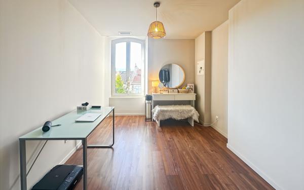 Appartement à vendre    4 pièces • 106,87 m2 Valence