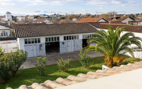 Maison à vendre    5 pièces • 160 m2 Anglet