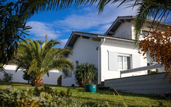 Maison à vendre    5 pièces • 160 m2 Anglet