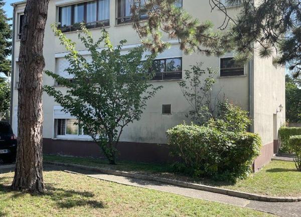 Appartement à vendre    2 pièces • 42,62 m2 Pierrefitte-sur-Seine