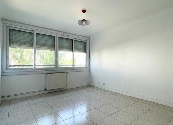 Appartement à vendre    2 pièces • 42,62 m2 Pierrefitte-sur-Seine