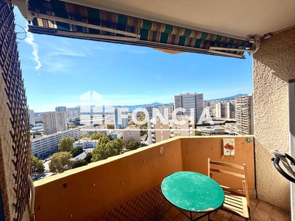 Location Appartement 2 pièces 54.7 m² - 156 RUE LULLI Toulon 83000