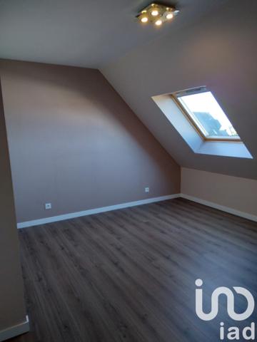 House for sale 5 rooms 98 m² Landéhen