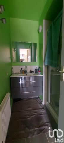 House for sale 5 rooms 98 m² Landéhen