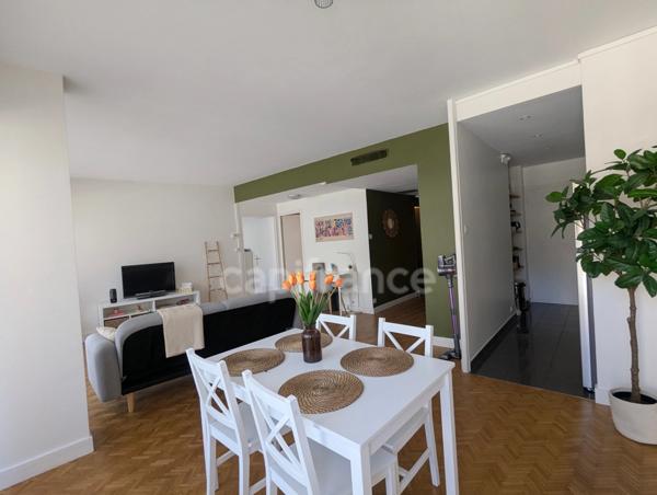 Appartement à vendre 3 pièces GRENOBLE (38) - Bel appartement de 54 m² avec cave, au centre de Grenoble