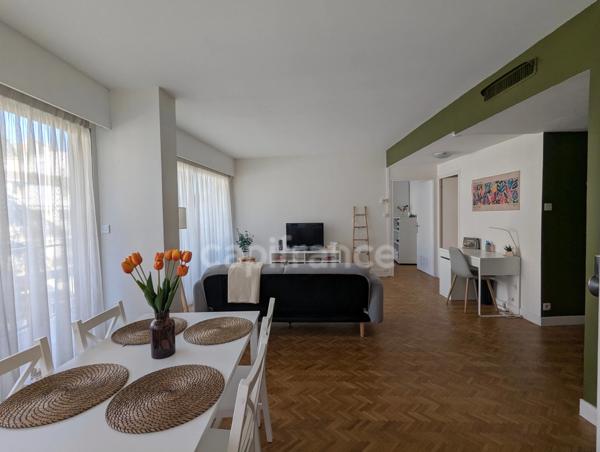 Appartement à vendre 3 pièces GRENOBLE (38) - Bel appartement de 54 m² avec cave, au centre de Grenoble